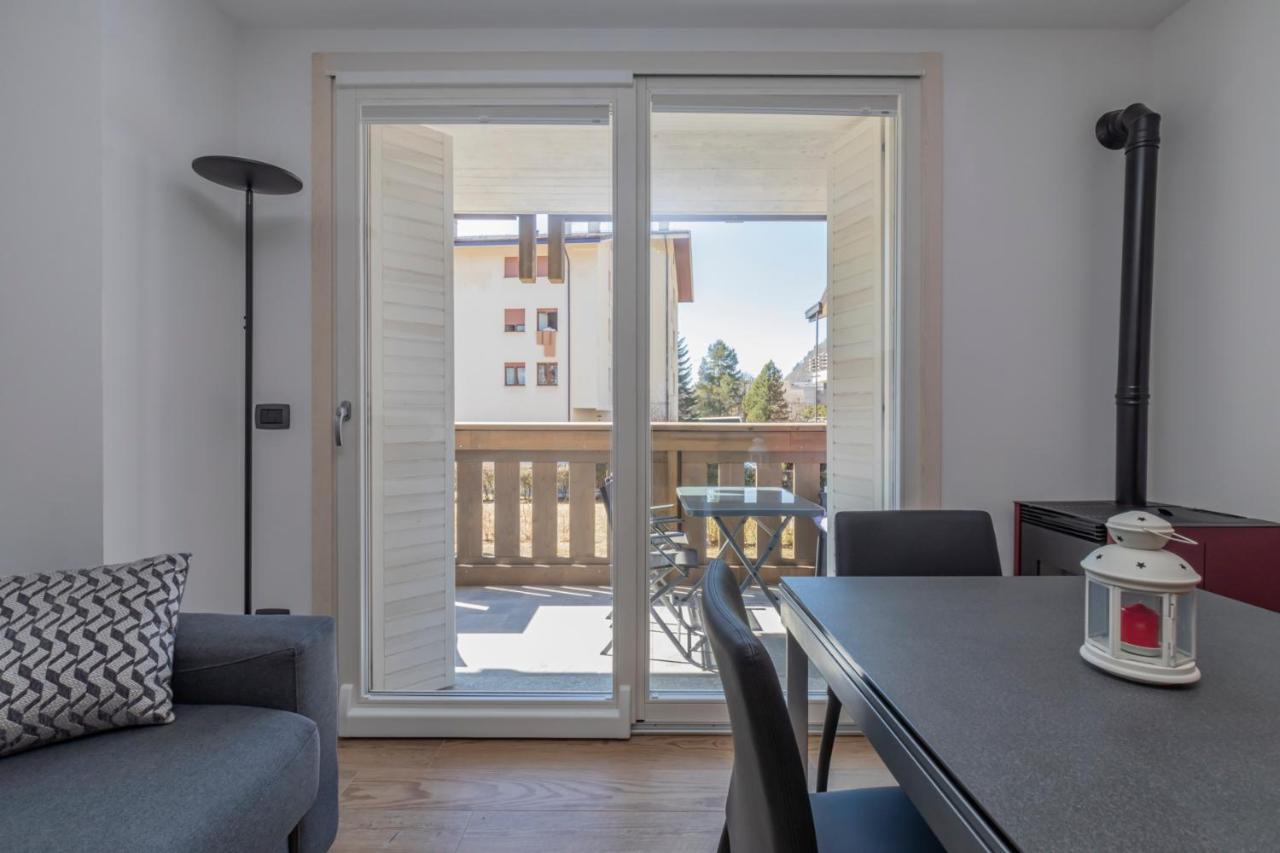 Cristallo Apartment - Ristrutturato Nuovo Centro Aprica Zewnętrze zdjęcie